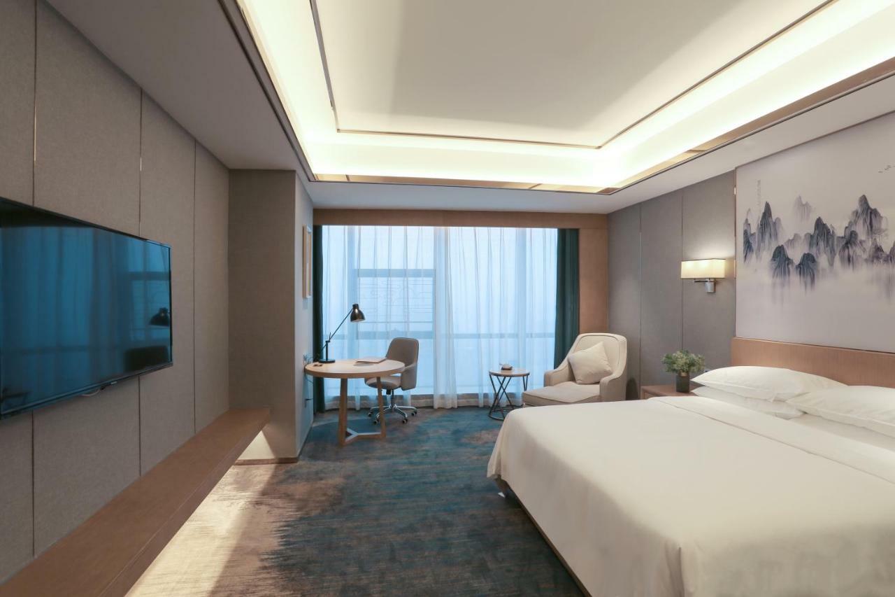 Venus Royal Hotel Foshan Kuiqi Road Metro Station Dış mekan fotoğraf