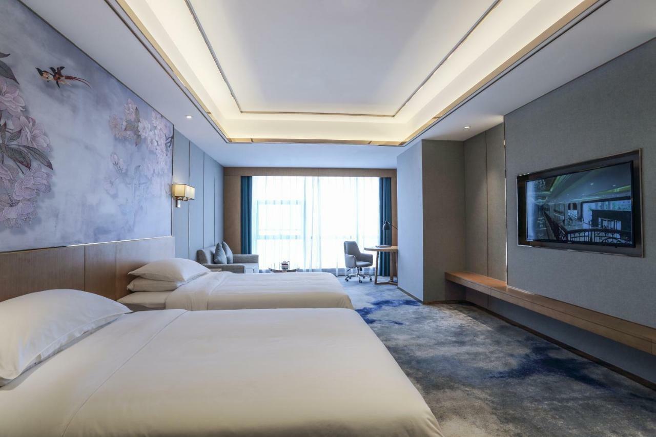 Venus Royal Hotel Foshan Kuiqi Road Metro Station Dış mekan fotoğraf